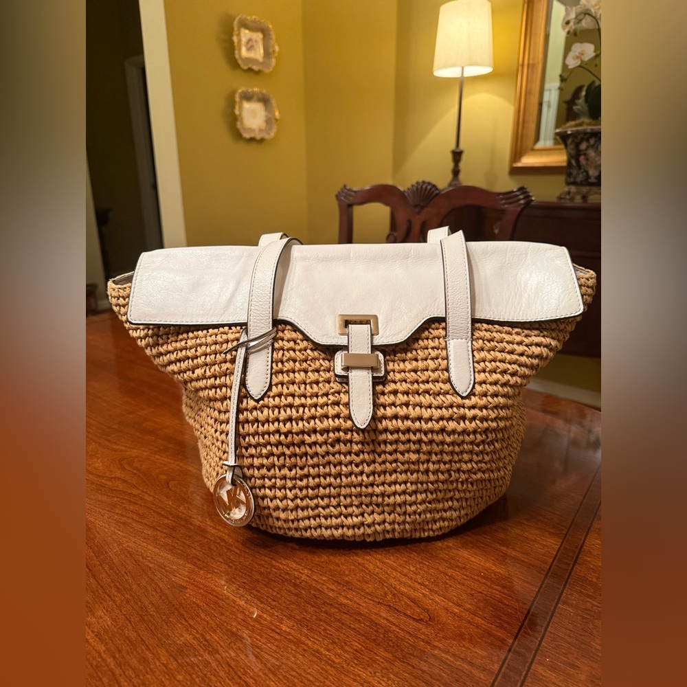 Michael Kors Naomi White & Straw Tote